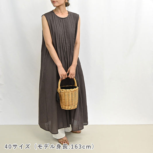 No.209 タックドレス