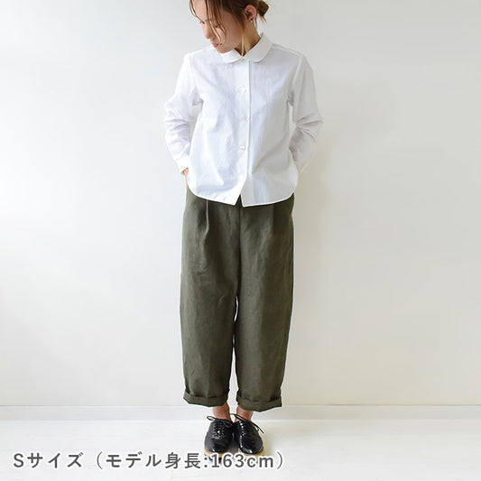 小さな丸衿ブラウス