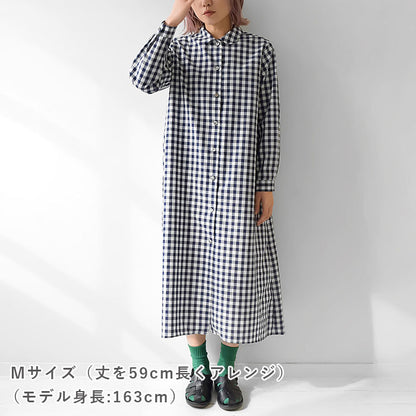 小さな丸衿ブラウス