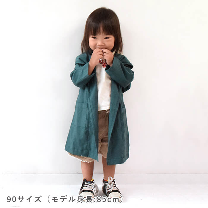 フードガウン