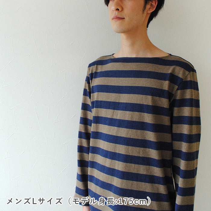 ボートネックＴシャツ