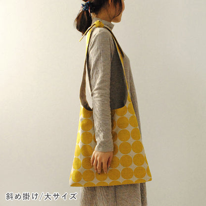 トライアングルバッグ