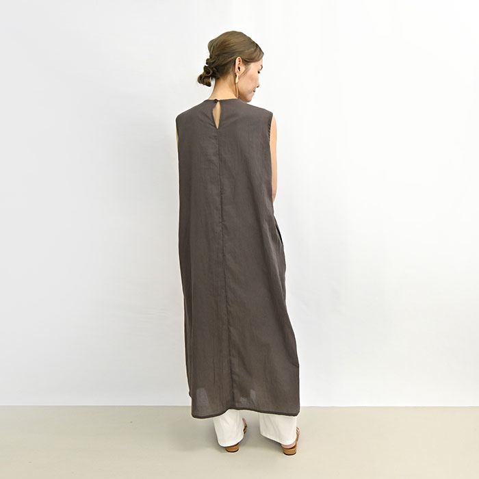 No.209 タックドレス